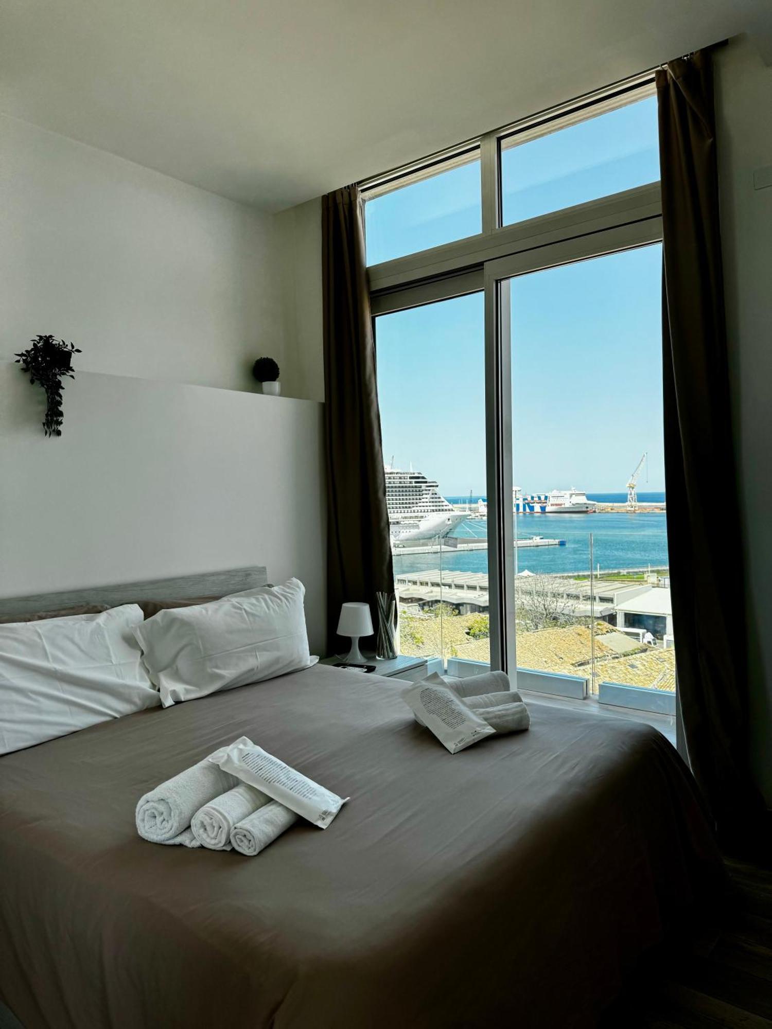 Palermo Inn Marina Exclusive View Exterior foto