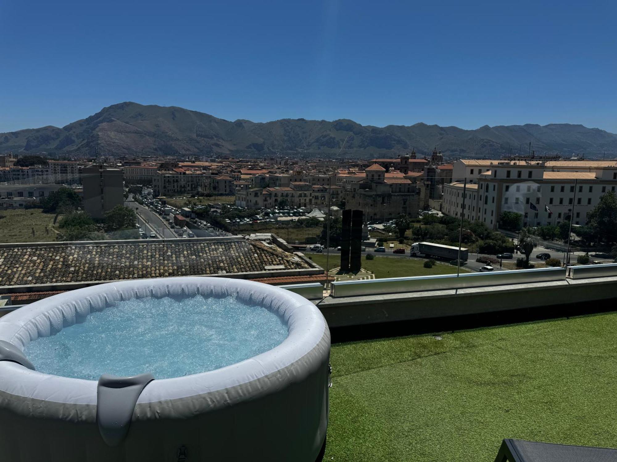 Palermo Inn Marina Exclusive View Exterior foto